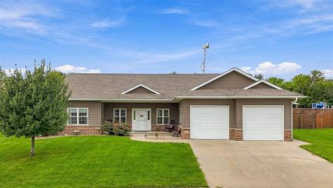 220 Cherry Lane Tiffin IA 52340