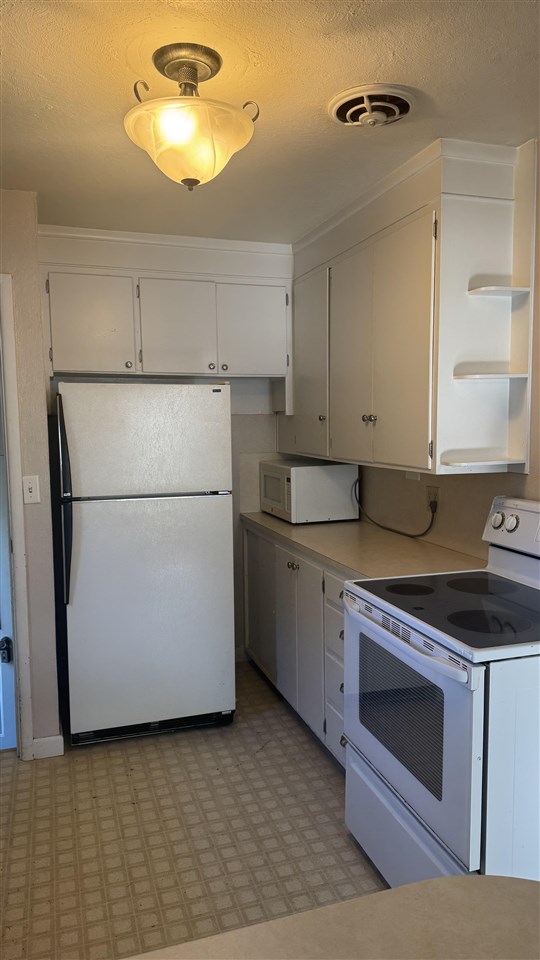 709 E 3rd Street Kalona IA 52247