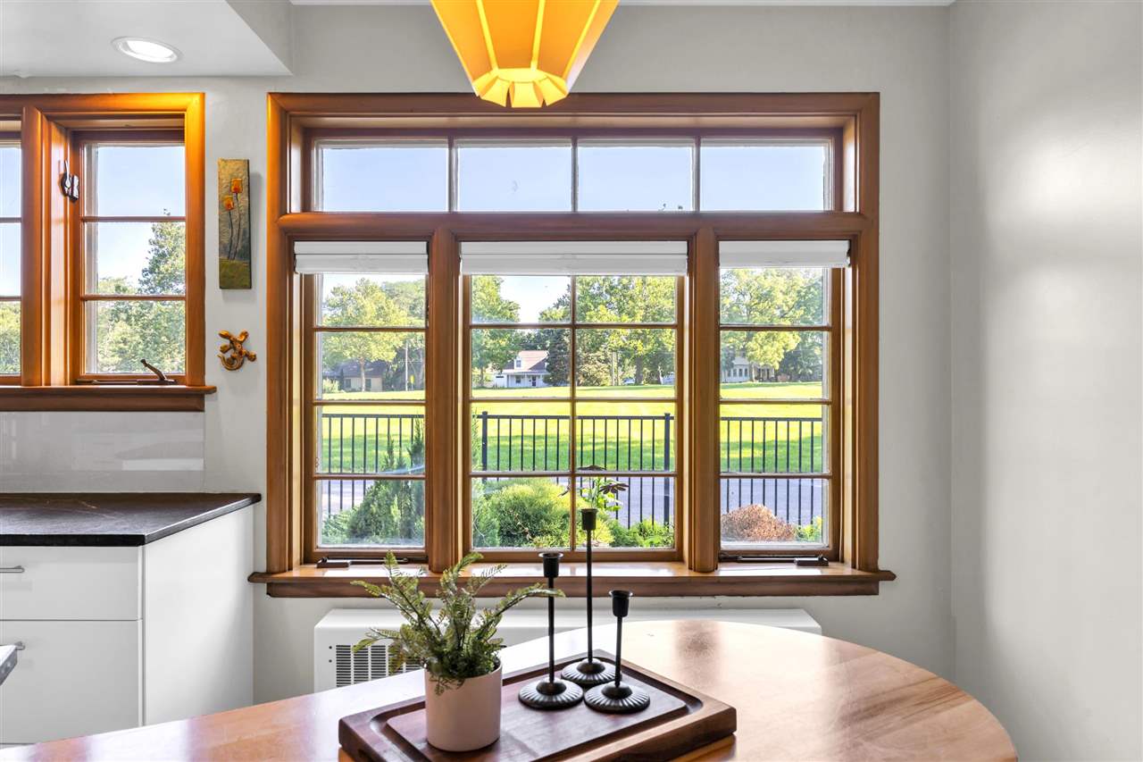 425 Beldon Avenue Iowa City IA 52246