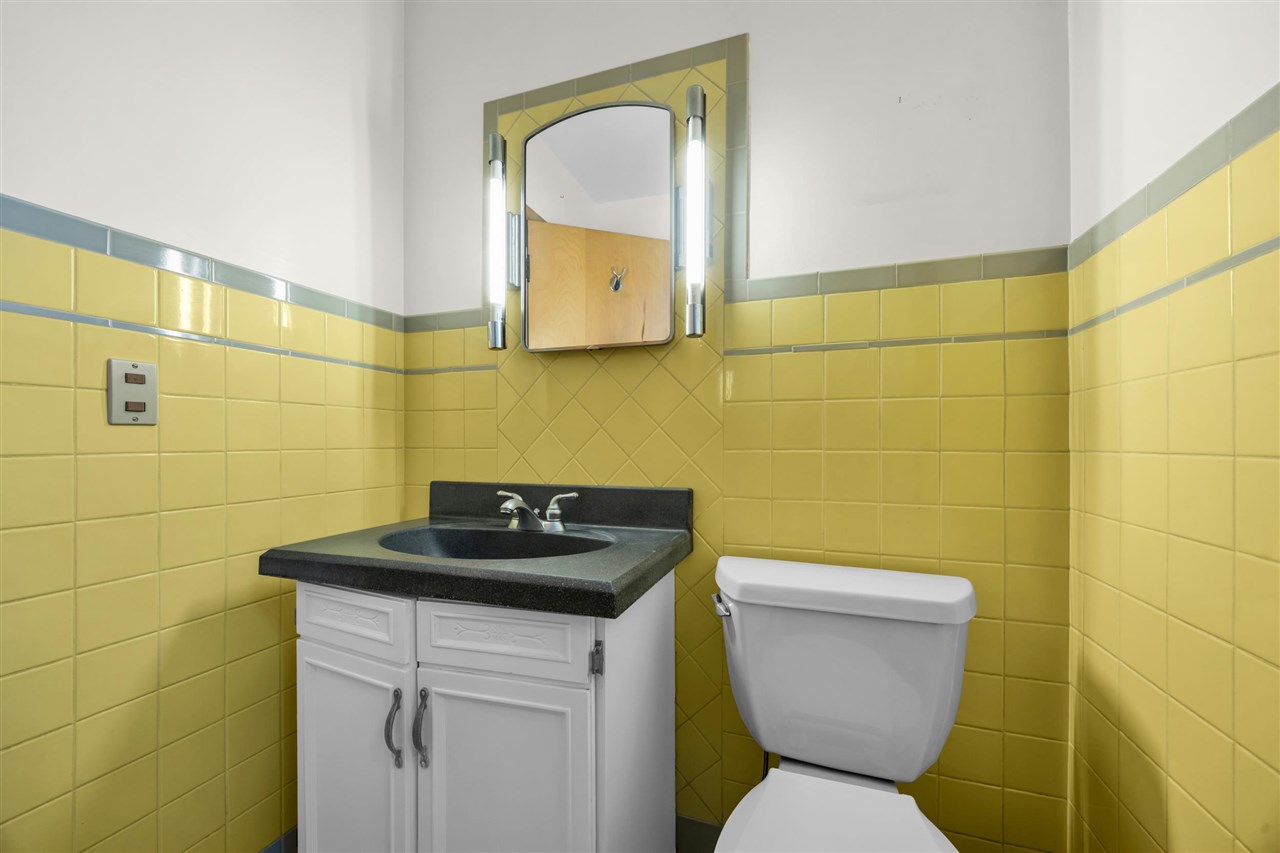 425 Beldon Avenue Iowa City IA 52246
