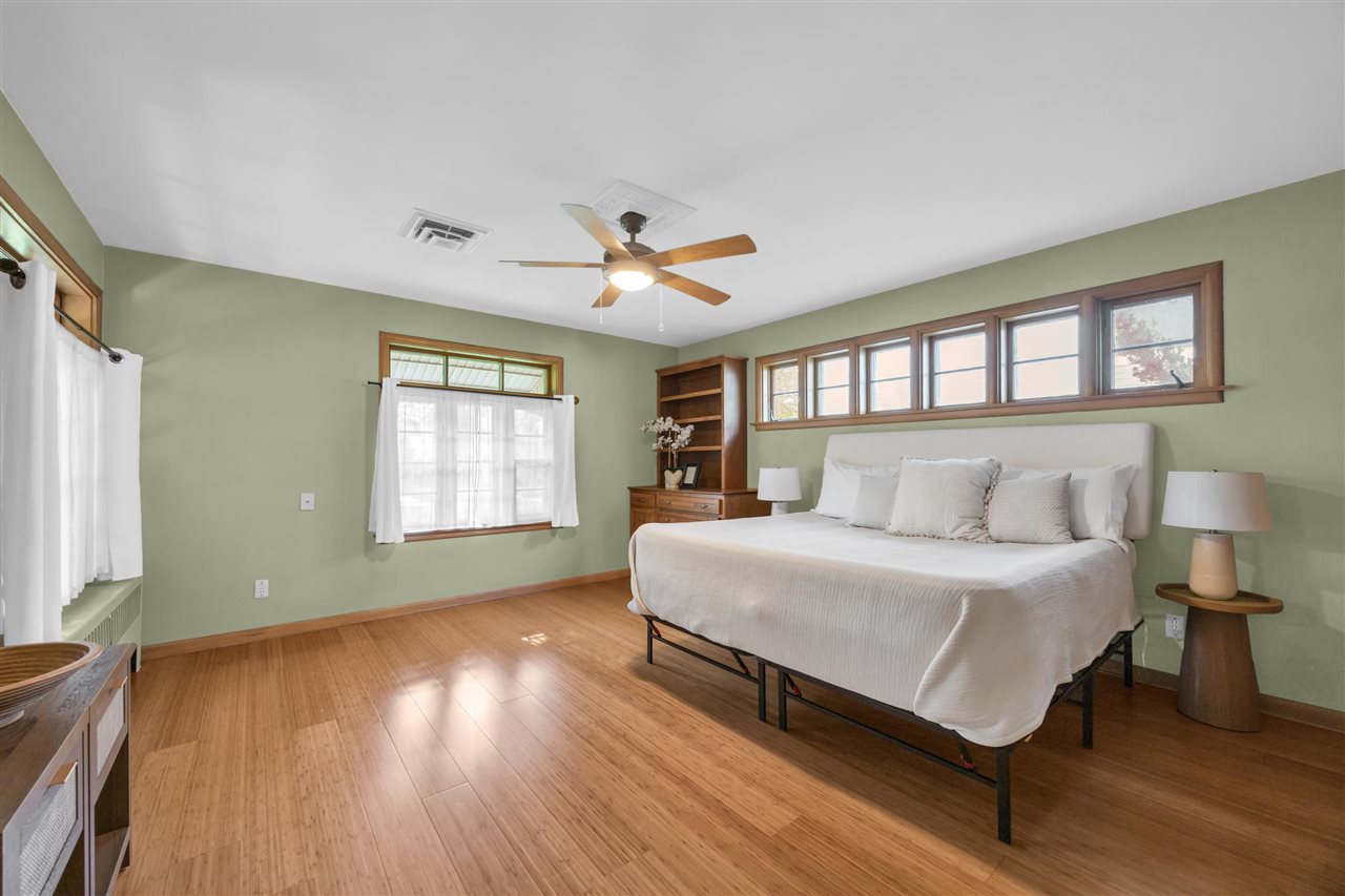 425 Beldon Avenue Iowa City IA 52246