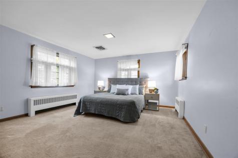 425 Beldon Avenue Iowa City IA 52246