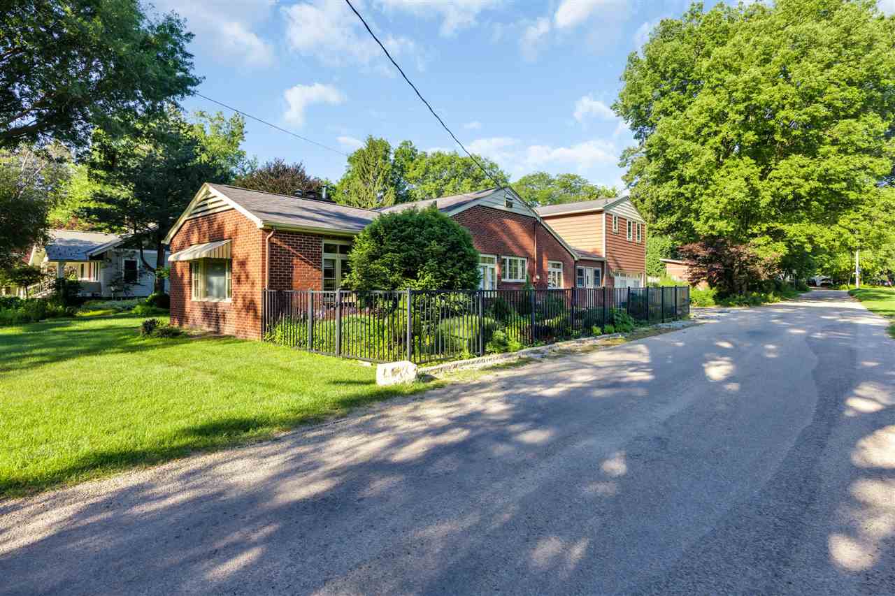 425 Beldon Avenue Iowa City IA 52246