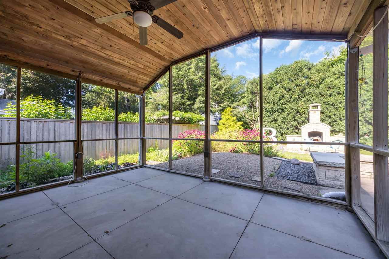 425 Beldon Avenue Iowa City IA 52246