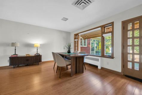 425 Beldon Avenue Iowa City IA 52246