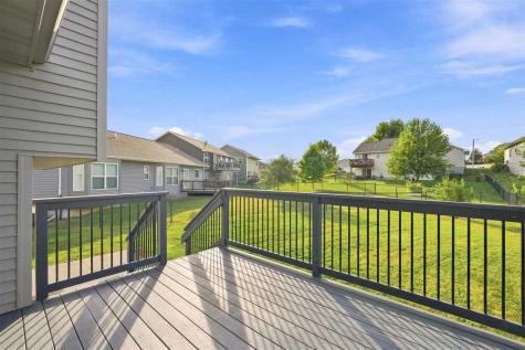 63 Colchester Drive Iowa City IA 52245