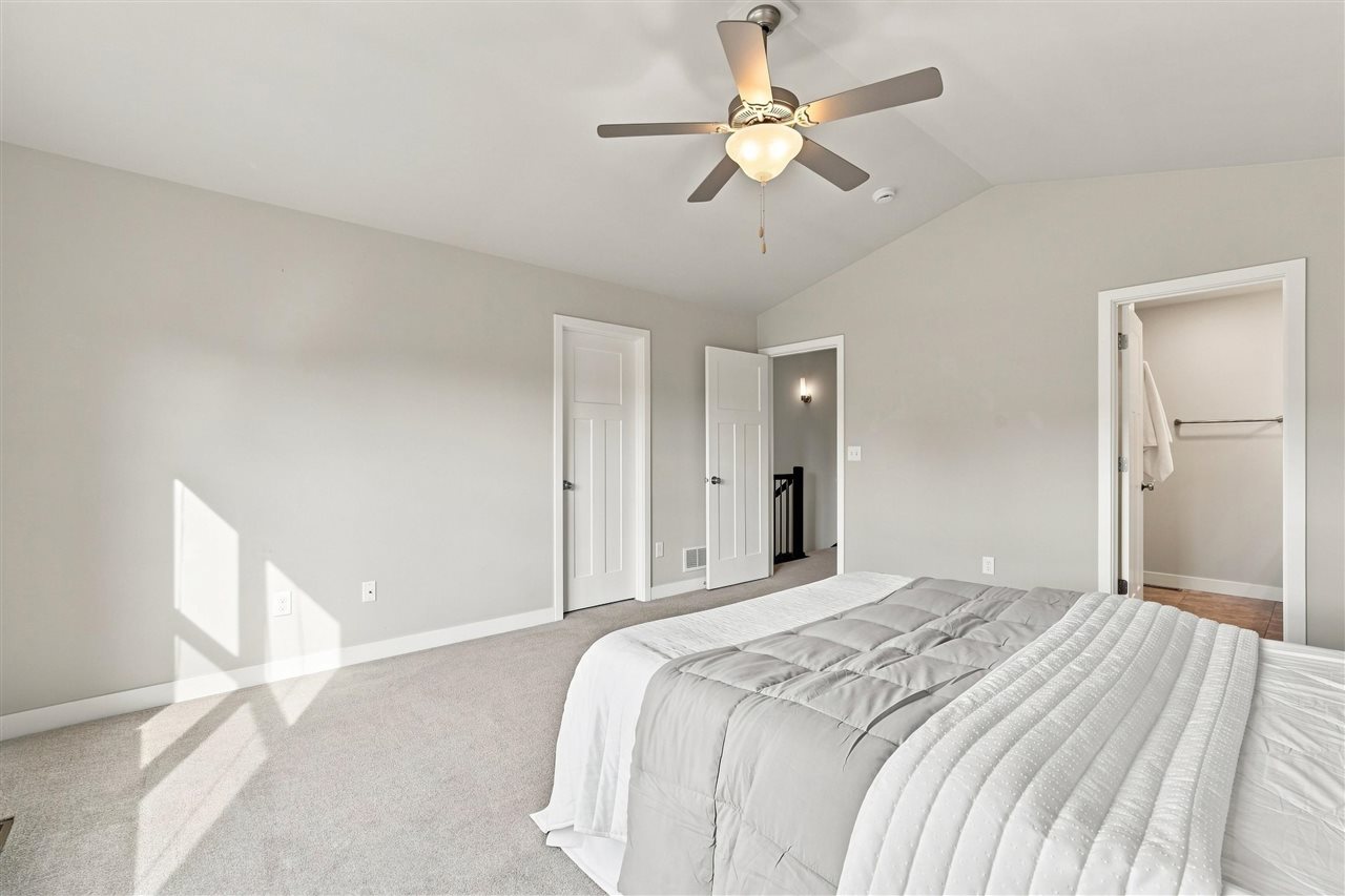63 Colchester Drive Iowa City IA 52245