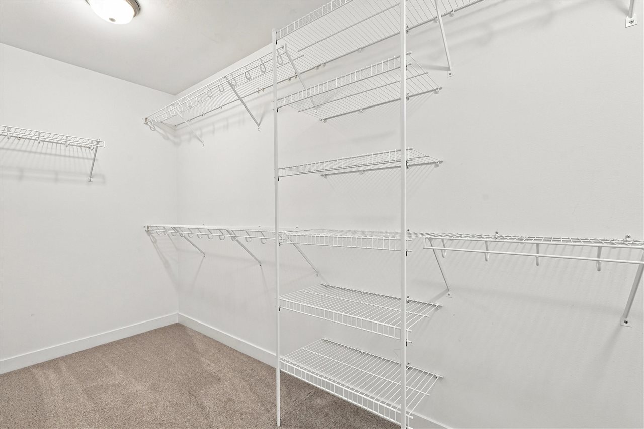 63 Colchester Drive Iowa City IA 52245