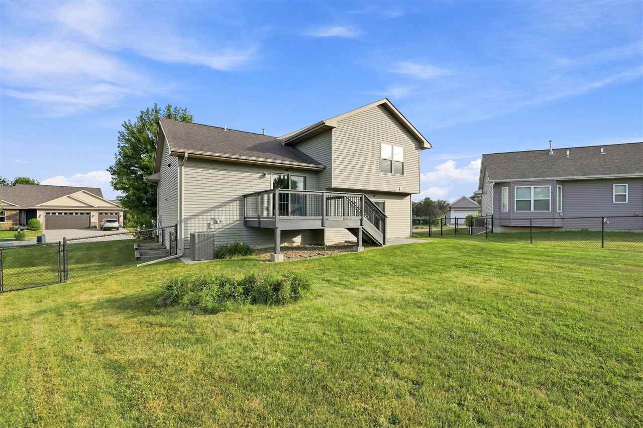 63 Colchester Drive Iowa City IA 52245