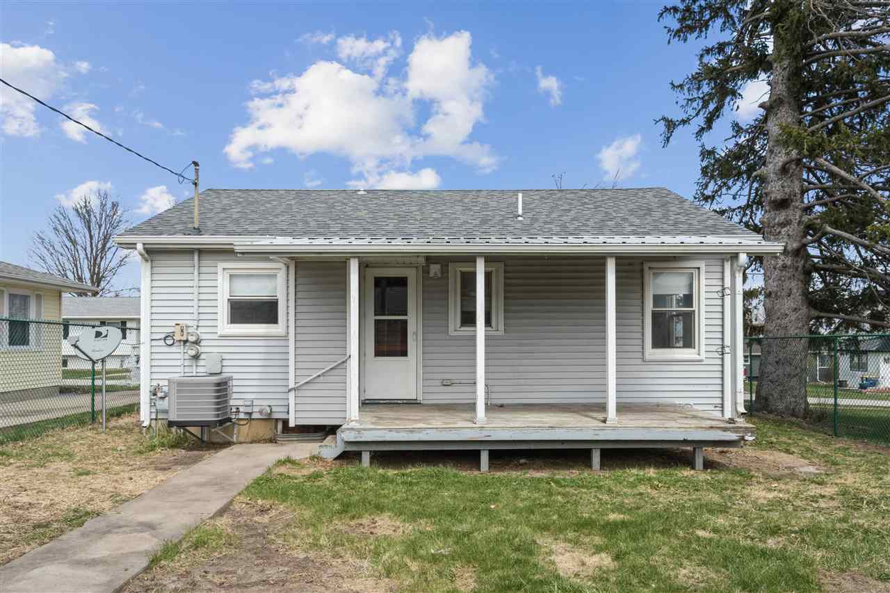 314 1st Street Atkins IA 52206