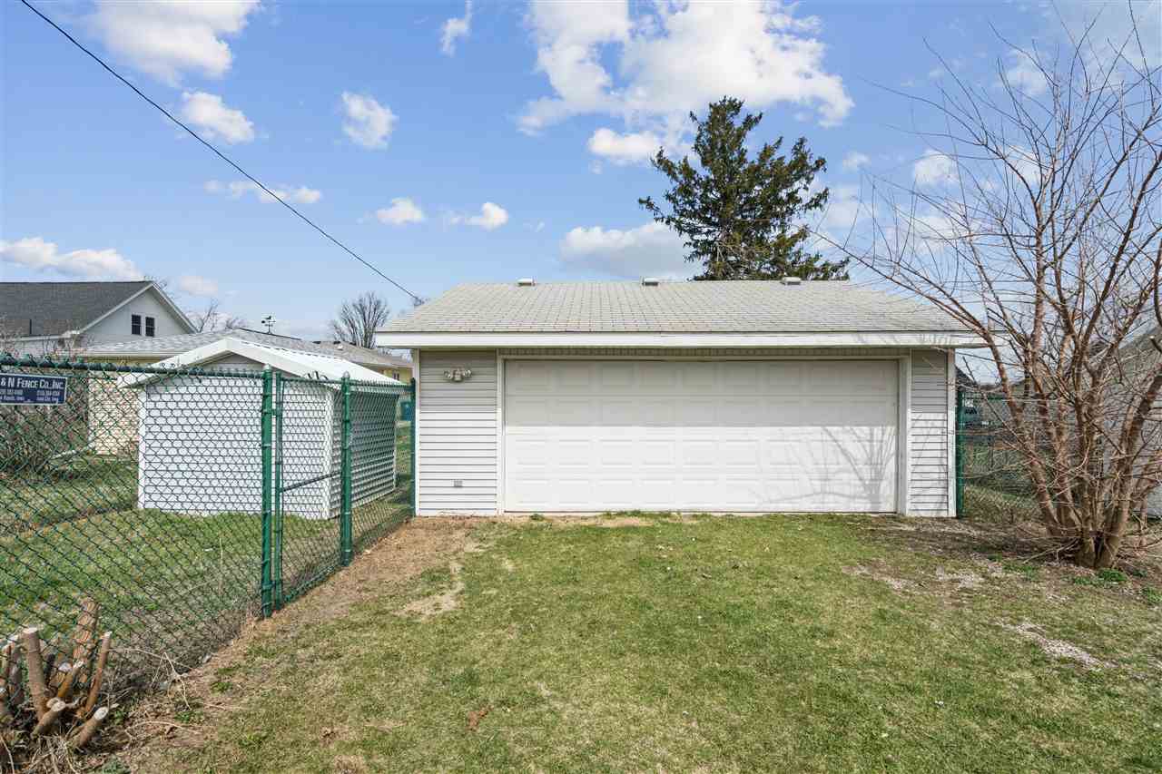 314 1st Street Atkins IA 52206