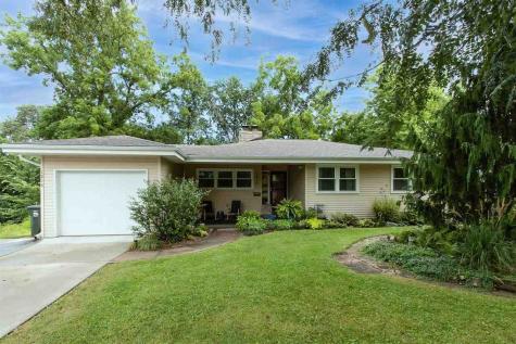 1816 Rochester Avenue Iowa City IA 52245