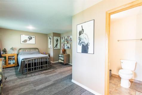 1816 Rochester Avenue Iowa City IA 52245