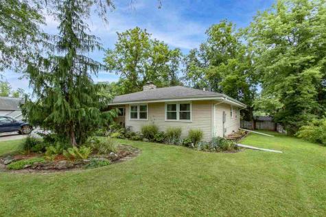 1816 Rochester Avenue Iowa City IA 52245