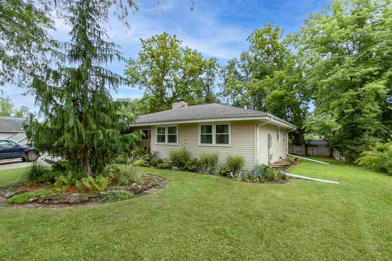 1816 Rochester Avenue Iowa City IA 52245