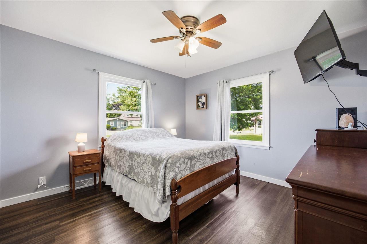 272 28th Avenue SW Cedar Rapids IA 52404