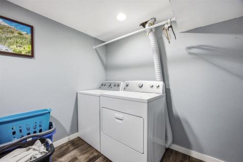 272 28th Avenue SW Cedar Rapids IA 52404