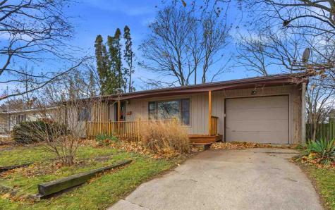 1515 Spruce Street Iowa City IA 52240