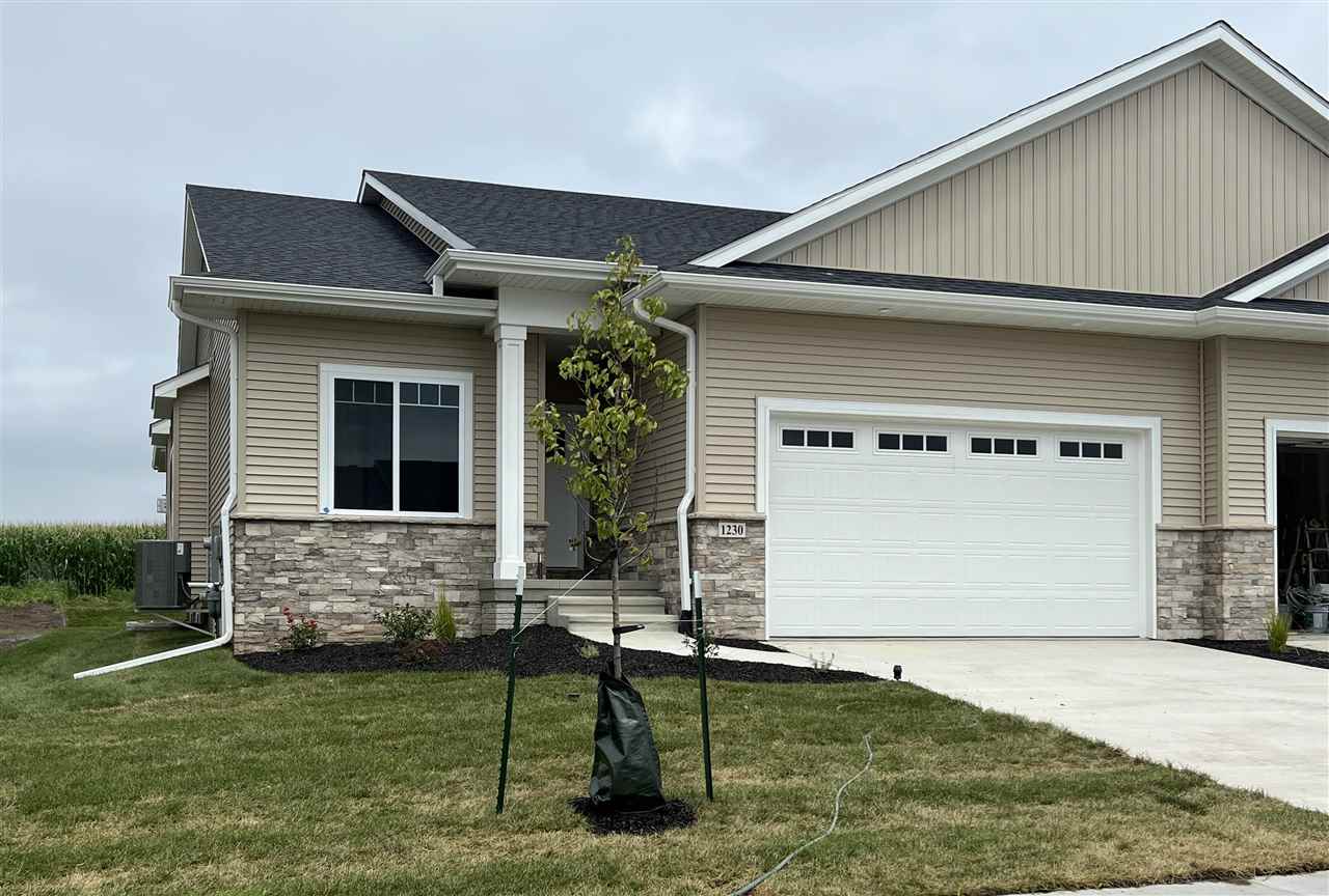 1296 Berkshire Lane North Liberty IA 52317