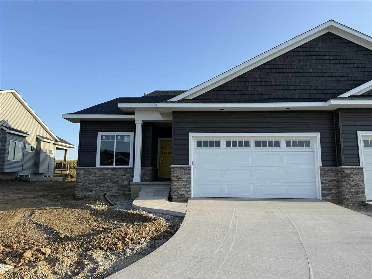 1296 Berkshire Lane North Liberty IA 52317