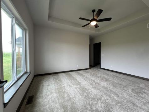 1296 Berkshire Lane North Liberty IA 52317