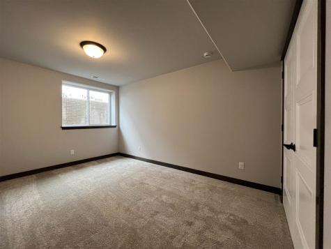 1296 Berkshire Lane North Liberty IA 52317