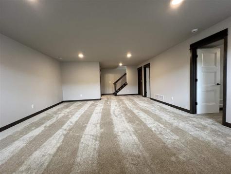 1296 Berkshire Lane North Liberty IA 52317