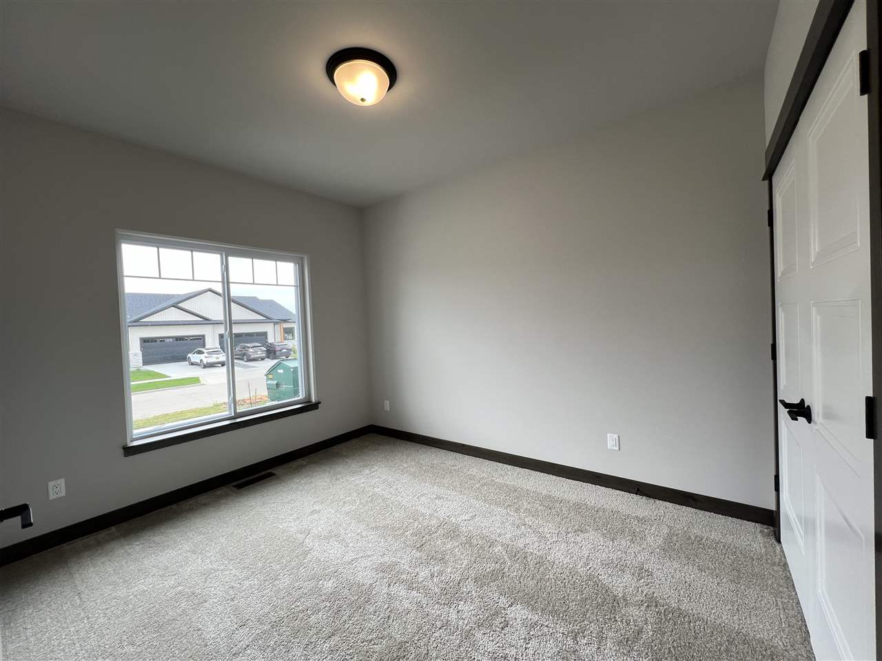 1296 Berkshire Lane North Liberty IA 52317