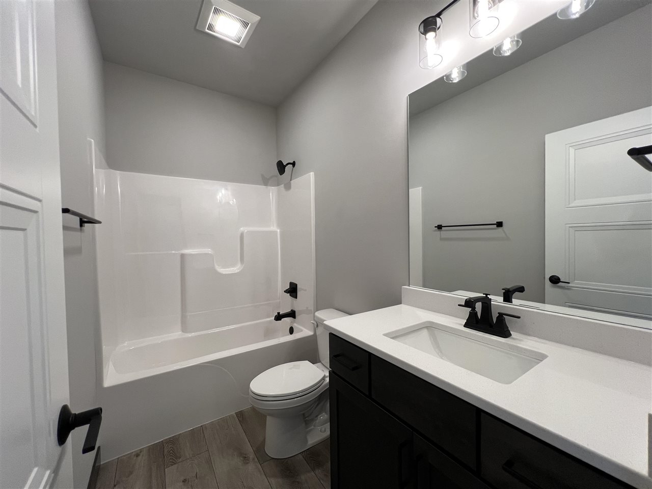 1296 Berkshire Lane North Liberty IA 52317