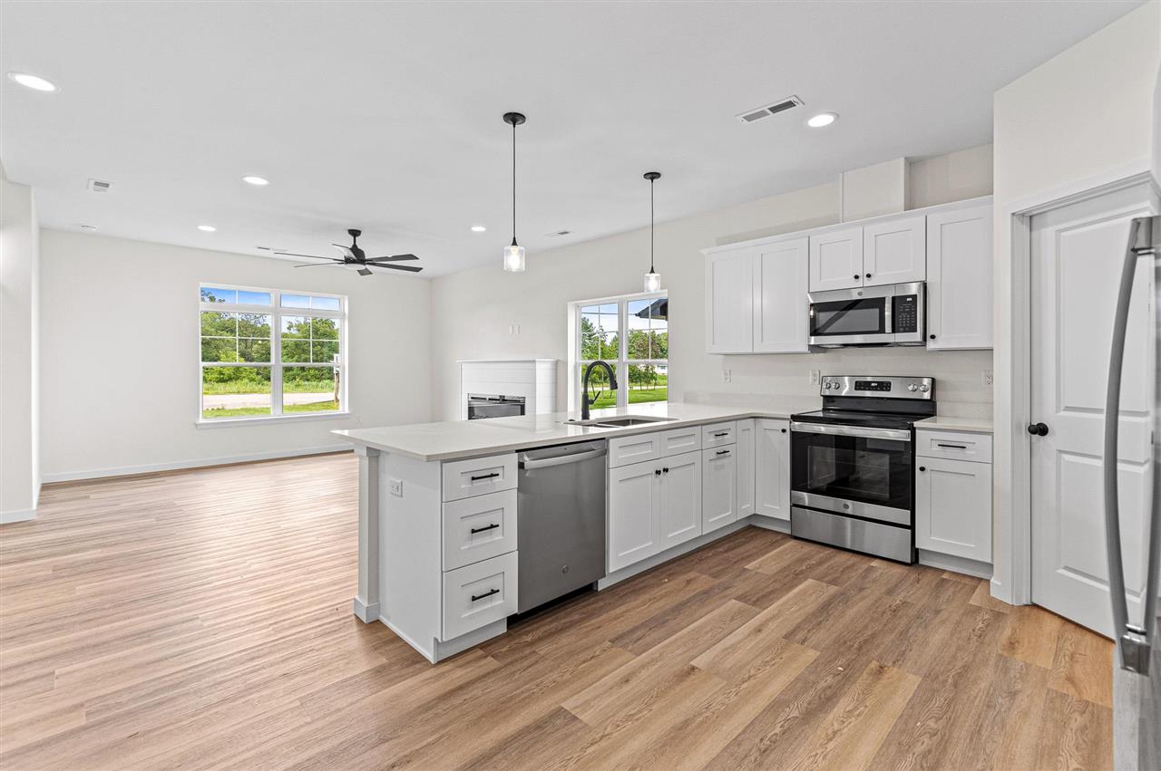 4671 Herbert Hoover Hwy, Units A, B, C Iowa City IA 52240