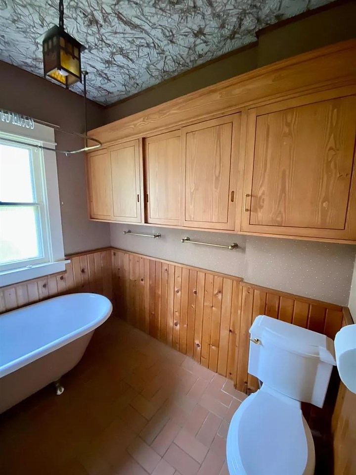 707 Rundell Street Iowa City IA 52240