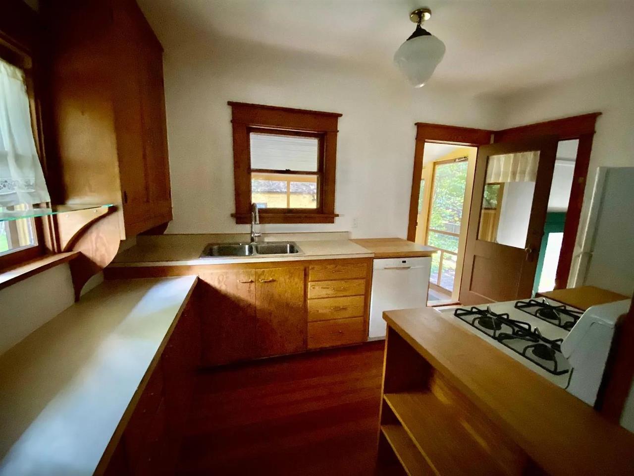 707 Rundell Street Iowa City IA 52240
