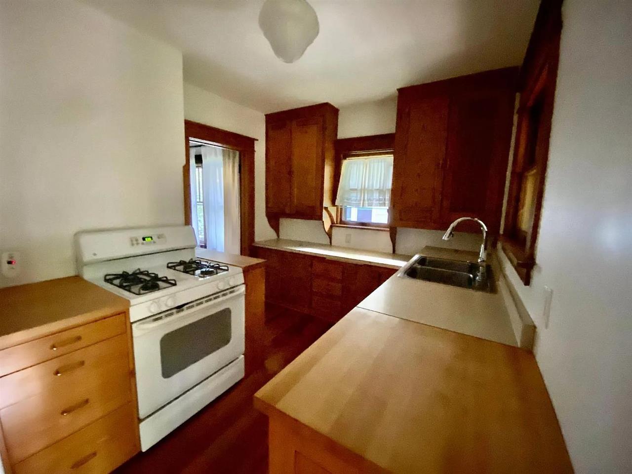 707 Rundell Street Iowa City IA 52240