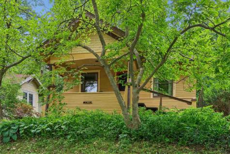 707 Rundell Street Iowa City IA 52240