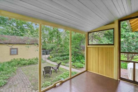 707 Rundell Street Iowa City IA 52240