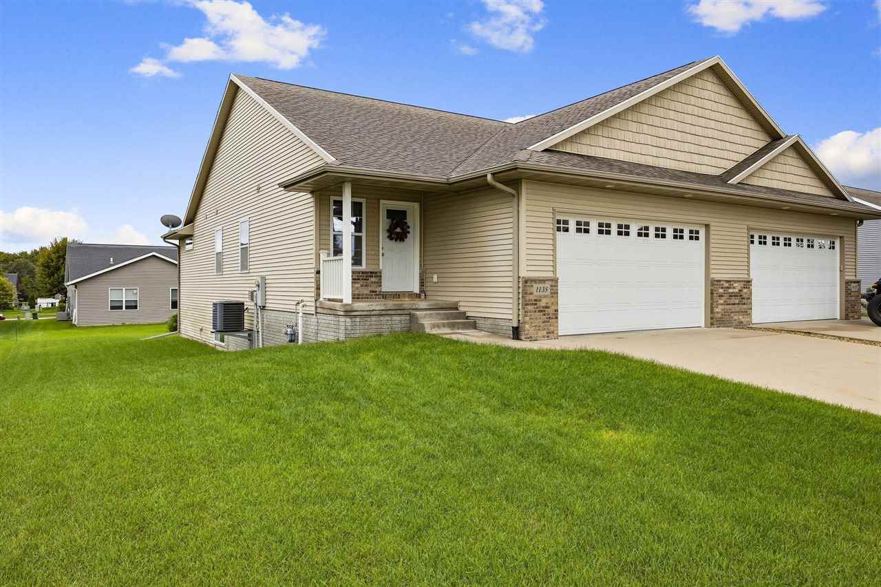 1135 Redbud Avenue Tiffin IA 52340
