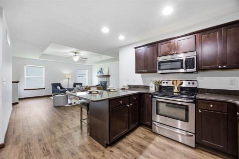 1135 Redbud Avenue Tiffin IA 52340