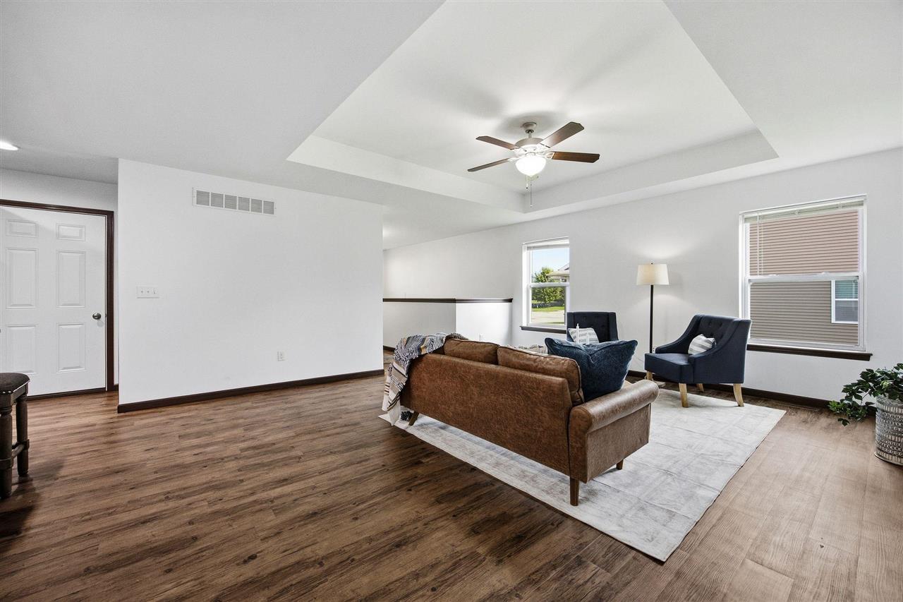 1135 Redbud Avenue Tiffin IA 52340