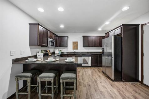 1135 Redbud Avenue Tiffin IA 52340