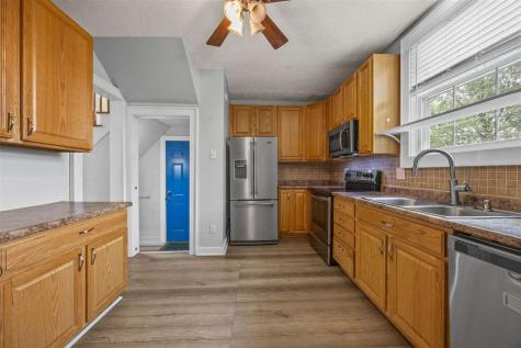 1960 2nd Avenue SE Cedar Rapids IA 52403
