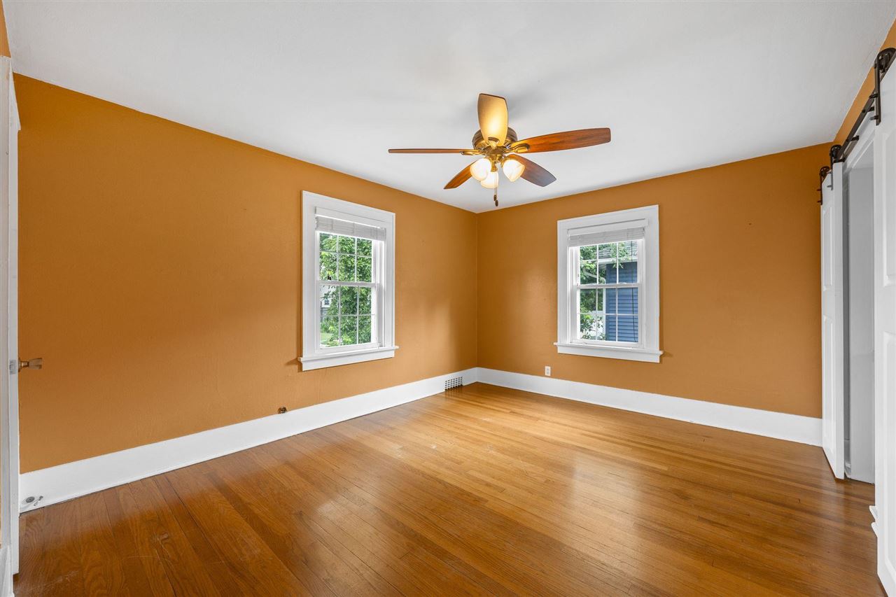 1960 2nd Avenue SE Cedar Rapids IA 52403