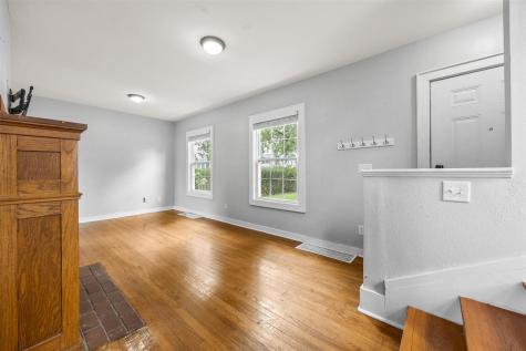 1960 2nd Avenue SE Cedar Rapids IA 52403