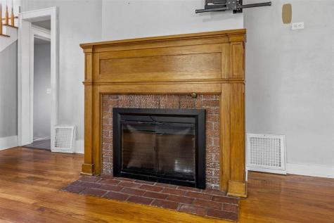 1960 2nd Avenue SE Cedar Rapids IA 52403