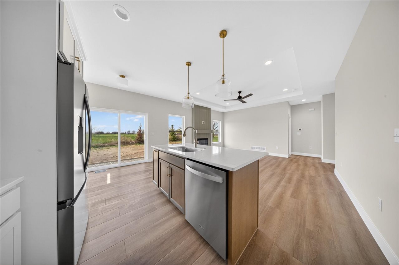 1275 Eisenhower Boulevard North Liberty IA 52317
