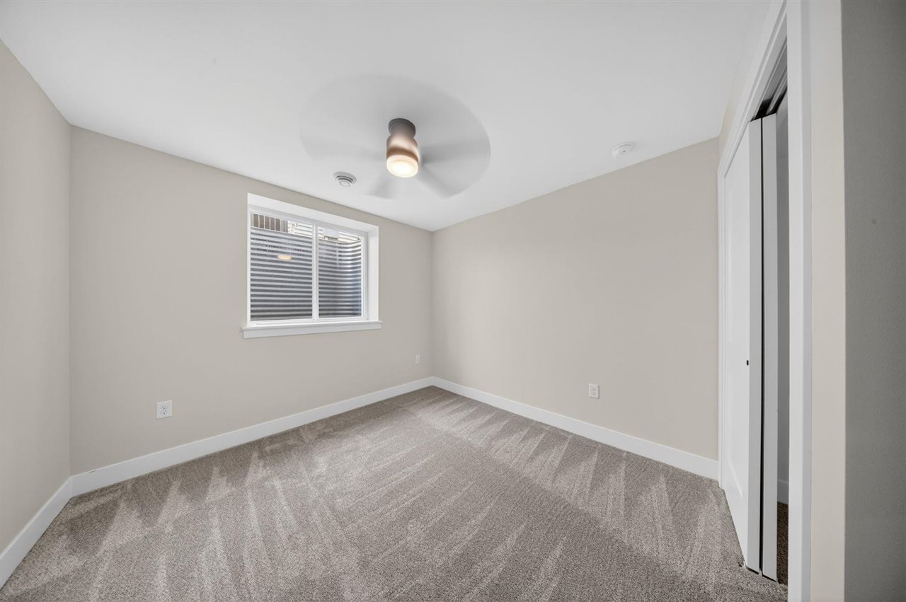 1275 Eisenhower Boulevard North Liberty IA 52317