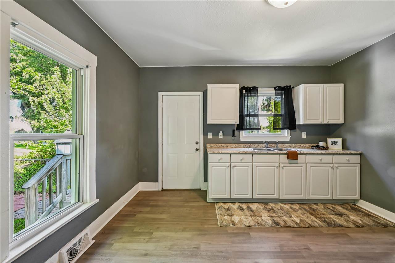 280 14th Avenue SW Cedar Rapids IA 52404