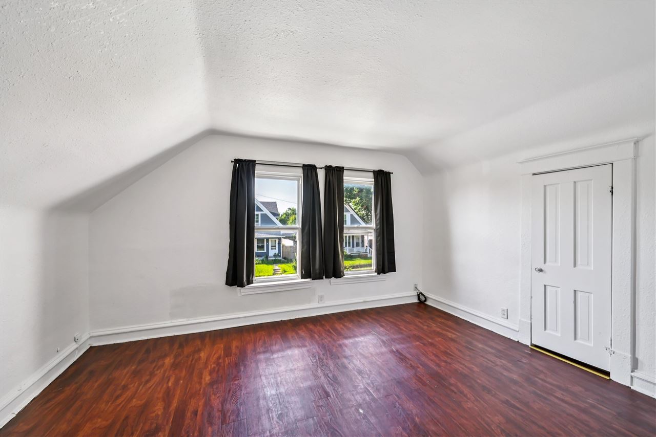 280 14th Avenue SW Cedar Rapids IA 52404