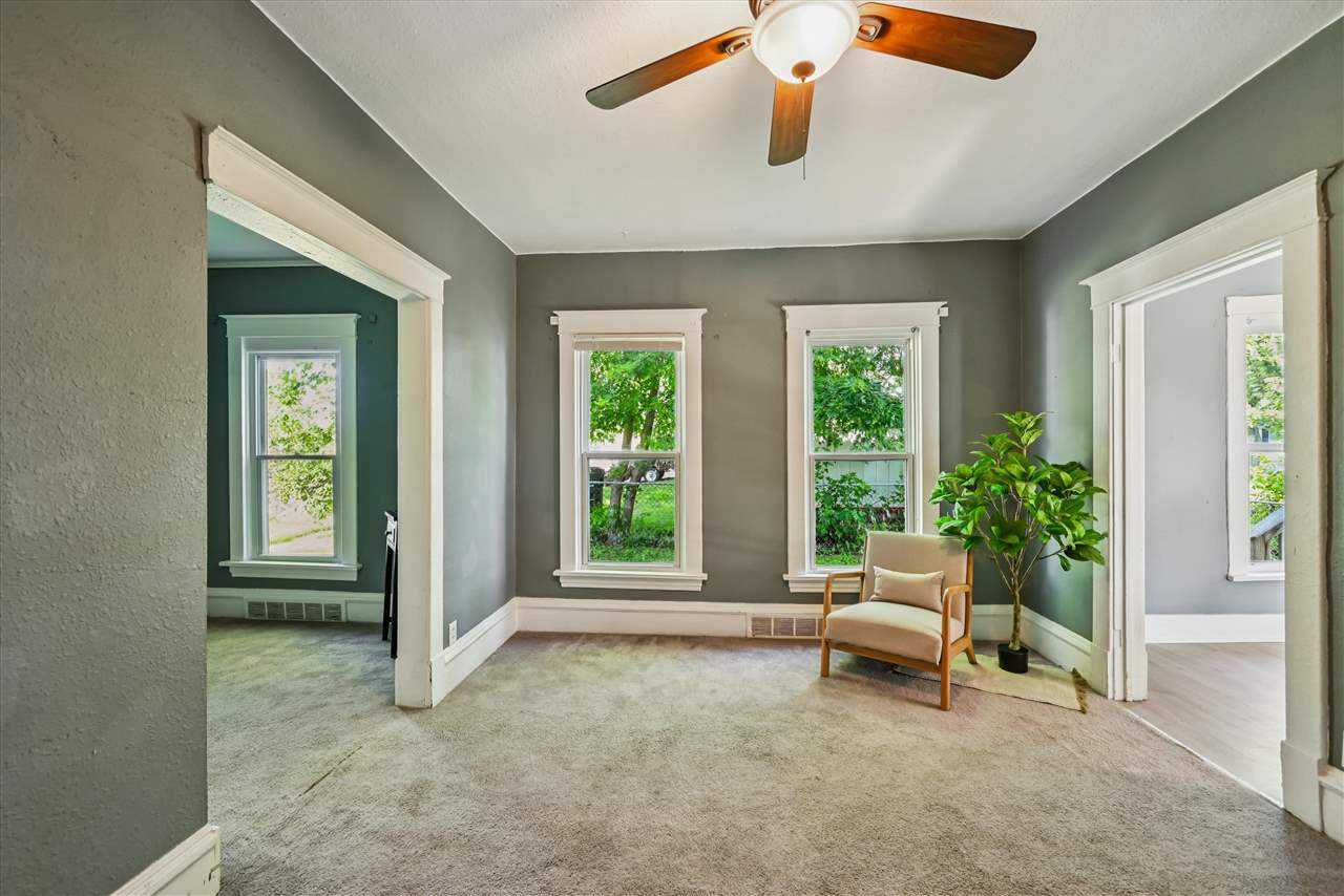 280 14th Avenue SW Cedar Rapids IA 52404