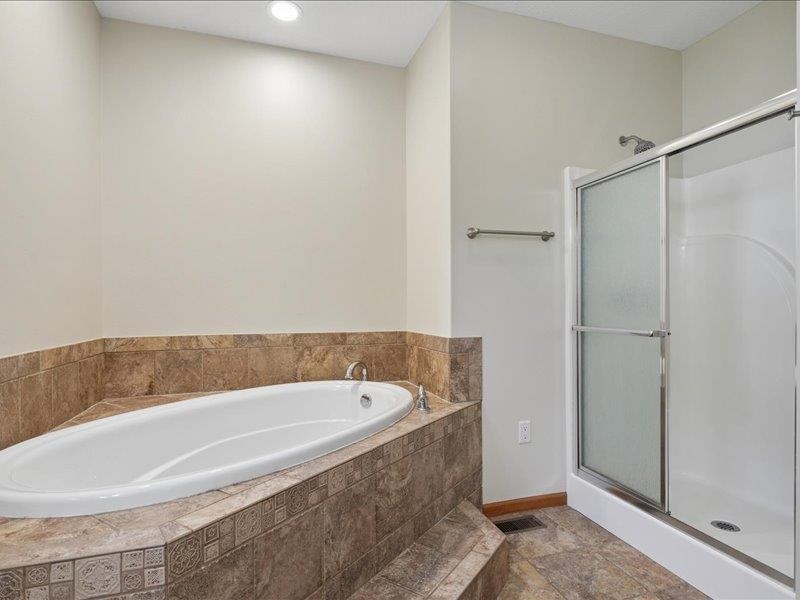 720 Blue Jay Court Tiffin IA 52340