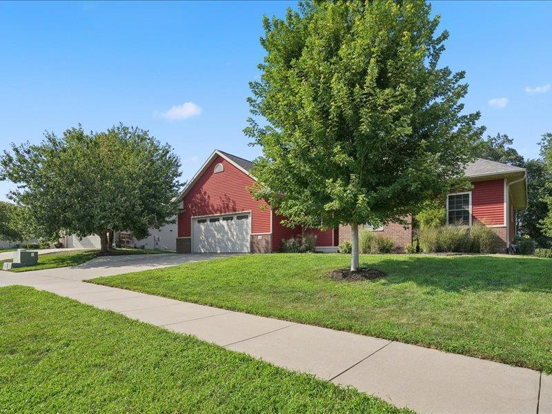 720 Blue Jay Court Tiffin IA 52340